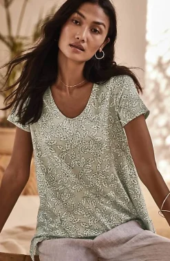 J.Jill Pure Jill Side-Slit Elliptical Tee | Jjill-Women Tops & Tees