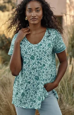 J.Jill Pure Jill Side-Slit Elliptical Tee | Jjill-Women Tops & Tees